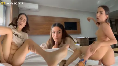 Kaşarlığı Yüzünden Sokağa Çıkma Yasağı Alıyor Azgınlığını Üvey Abiden Çıkarıyor
